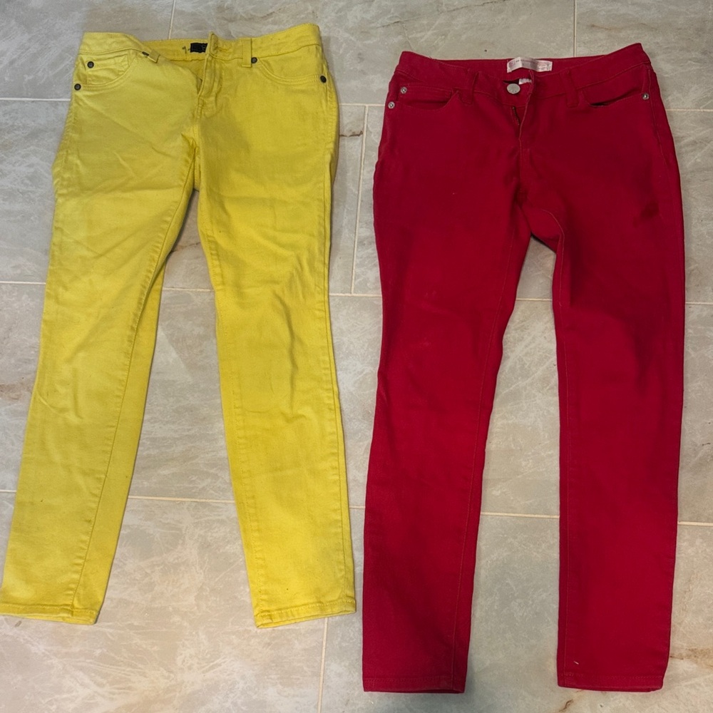 Jessica Simpson Women's Red Jeans - Picture 4 of 5
